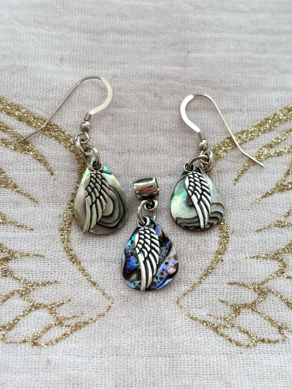 SterlingSilver Angel Wing Abalone Teardrop Earrings and Pendant Set - Iridescent